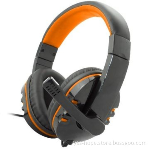 Game console headphones